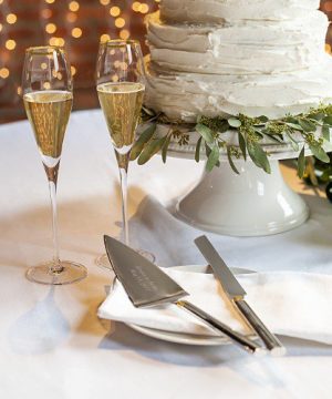 Personalized Champagne Flutes & Cake Serving Set