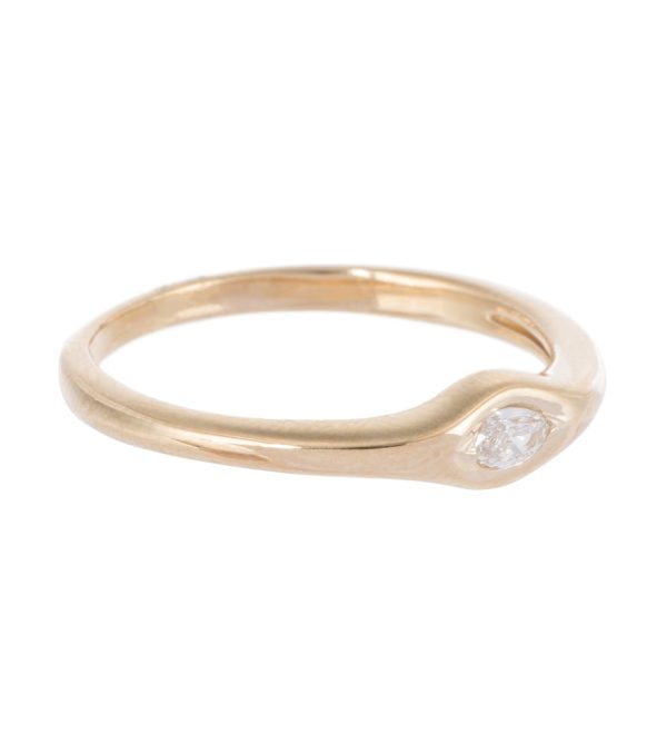 Single Marquise 14kt gold and diamond ring